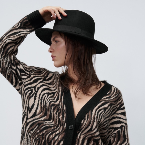 NWT ZARA FELT HAT Black main image 5